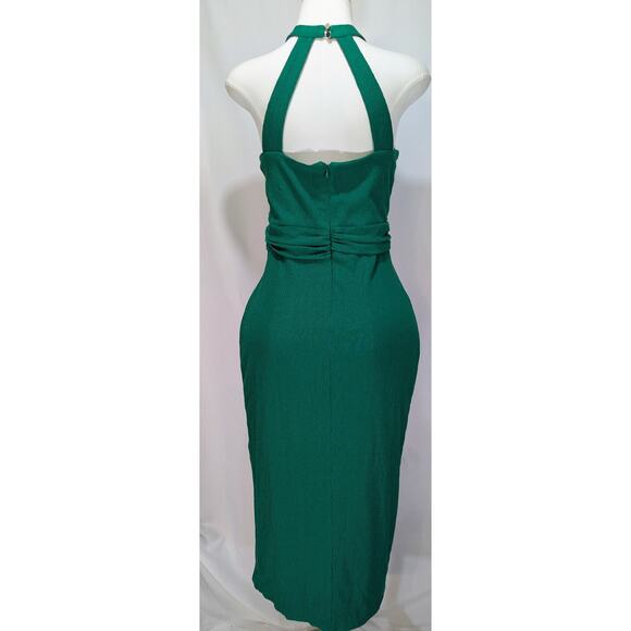 Siena Emerald Green Crinkle Knit Halter Dress
Size 12 – NWT - Picture 7 of 9